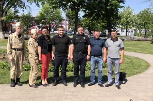 Добра справа від ННІЗДН Добра справа від ННІЗДН