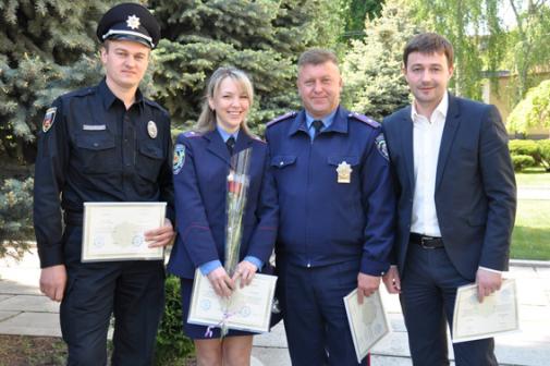 В Черкасах 45 випускників відомчого навчального закладу отримали дипломи про вищу освіту В Черкасах 45 випускників відомчого навчального закладу отримали дипломи про вищу освіту