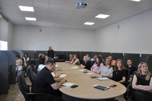 ВІДПОВІДАЛЬНА ОБРОБКА ПЕРСОНАЛЬНИХ ДАНИХ В ОСВІТНЬОМУ ПРОЦЕСІ ВІДПОВІДАЛЬНА ОБРОБКА ПЕРСОНАЛЬНИХ ДАНИХ В ОСВІТНЬОМУ ПРОЦЕСІ