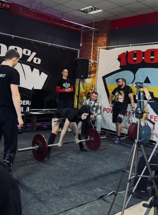 Студентка ІЗДН Дарина Глущенко виборола першість на Чемпіонаті України з пауерліфтингу Студентка ІЗДН Дарина Глущенко виборола першість на Чемпіонаті України з пауерліфтингу