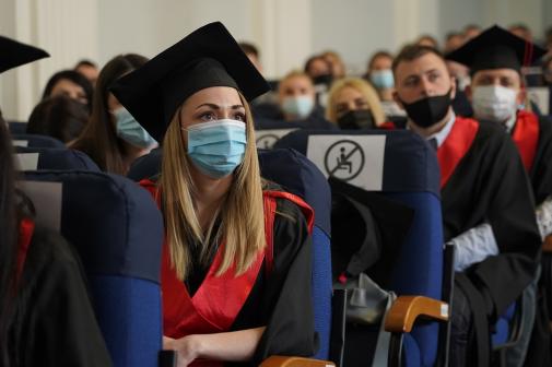 Урочистий випуск бакалаврів ННІЗДН НАВС