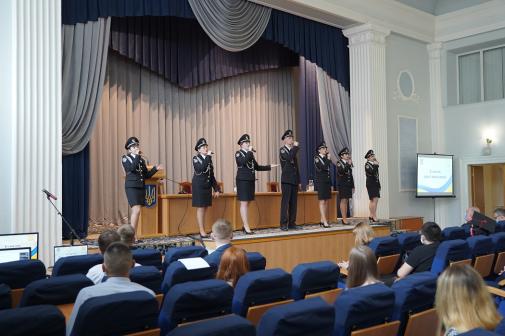 Урочистий випуск бакалаврів ННІЗДН НАВС