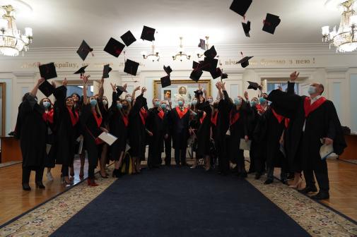 Урочистий випуск бакалаврів ННІЗДН НАВС