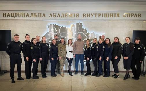 Особливості травматичного досвіду в різних ситуаціях: бінарне заняття з глибоким змістом і практичною значущістю