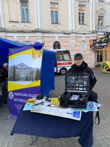 Нагороджено найкращих студентів Вінницького відділення ННІЗДН НАВС