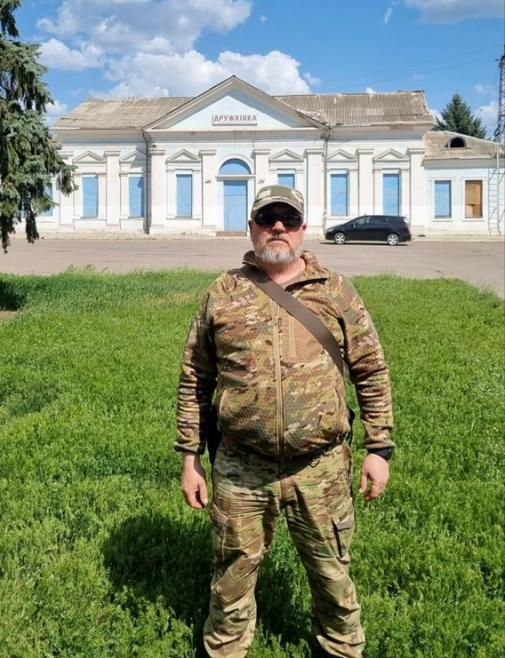 Освіта під звуки війни: надихаюча зустріч зі старшим лейтенантом Освіта під звуки війни: надихаюча зустріч зі старшим лейтенантом