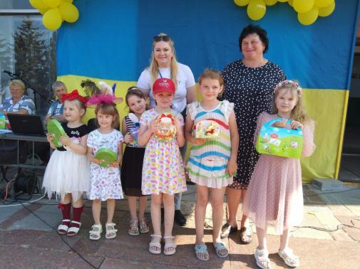 Разом до перемоги: діяльність фонду «Благодар життя» Разом до перемоги: діяльність фонду «Благодар життя»