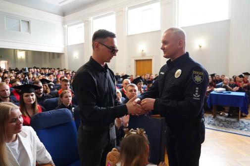 Магістри академії – приклад мужності, професіоналізму та людяності