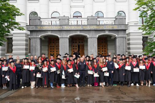 Магістри академії – приклад мужності, професіоналізму та людяності